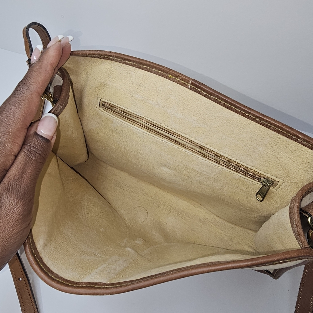 VTG Harness Elegant Tan and Cream Shoulder Bag - Picture 9 of 16